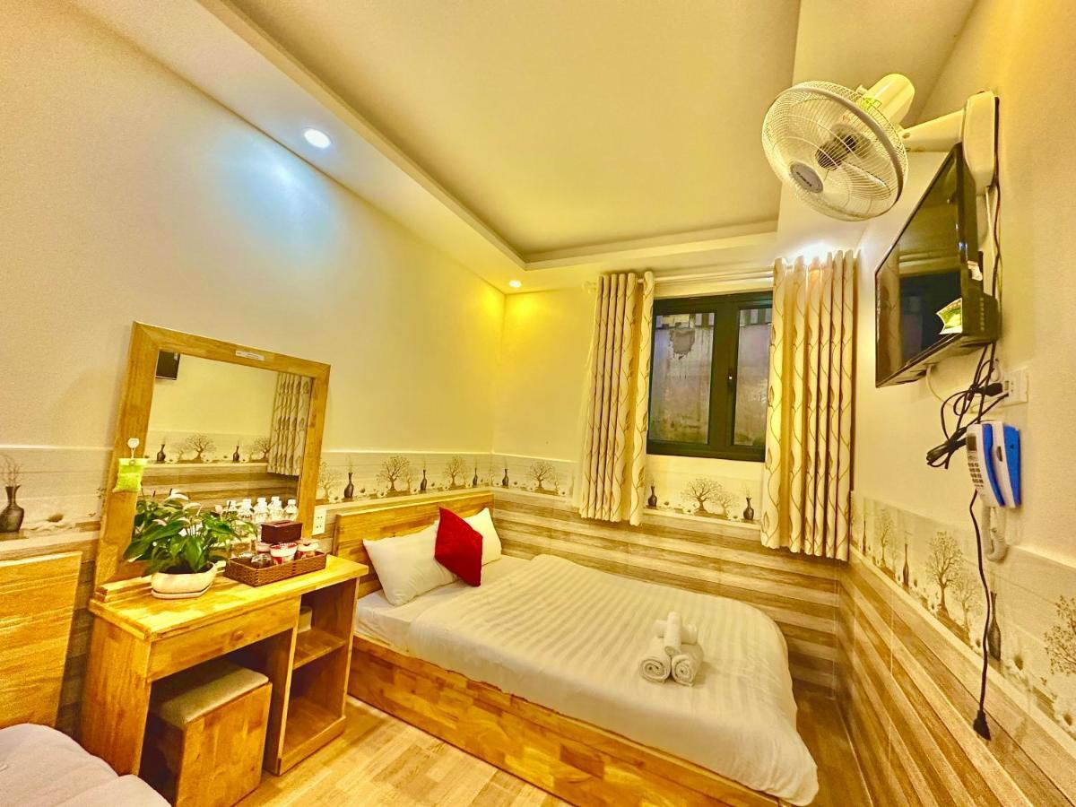 Hotel Khach San Minh Ha Da Lat Zewnętrze zdjęcie