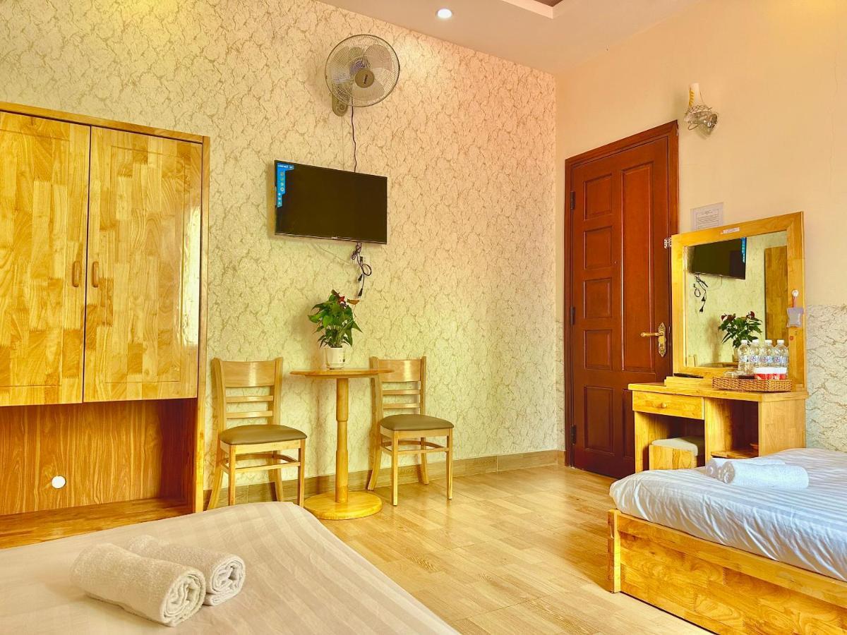 Hotel Khach San Minh Ha Da Lat Zewnętrze zdjęcie