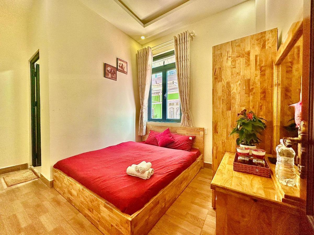 Hotel Khach San Minh Ha Da Lat Zewnętrze zdjęcie
