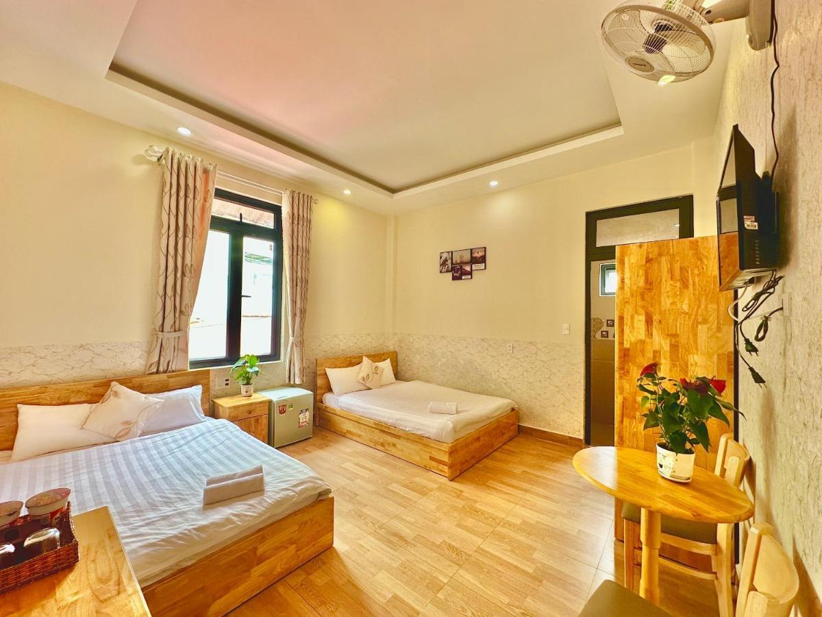 Hotel Khach San Minh Ha Da Lat Zewnętrze zdjęcie